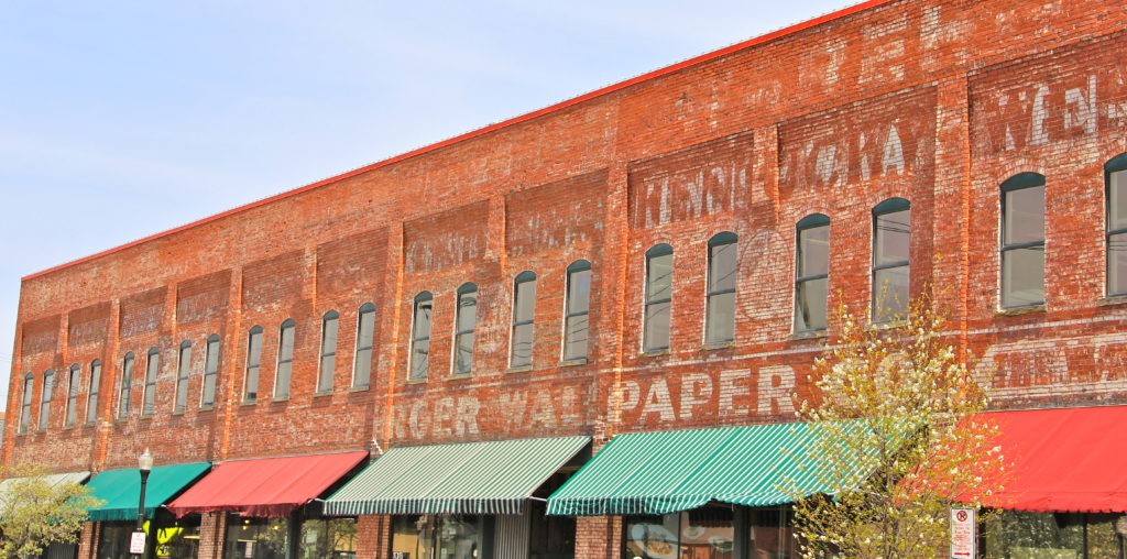 Market Blooms girl about columbus
