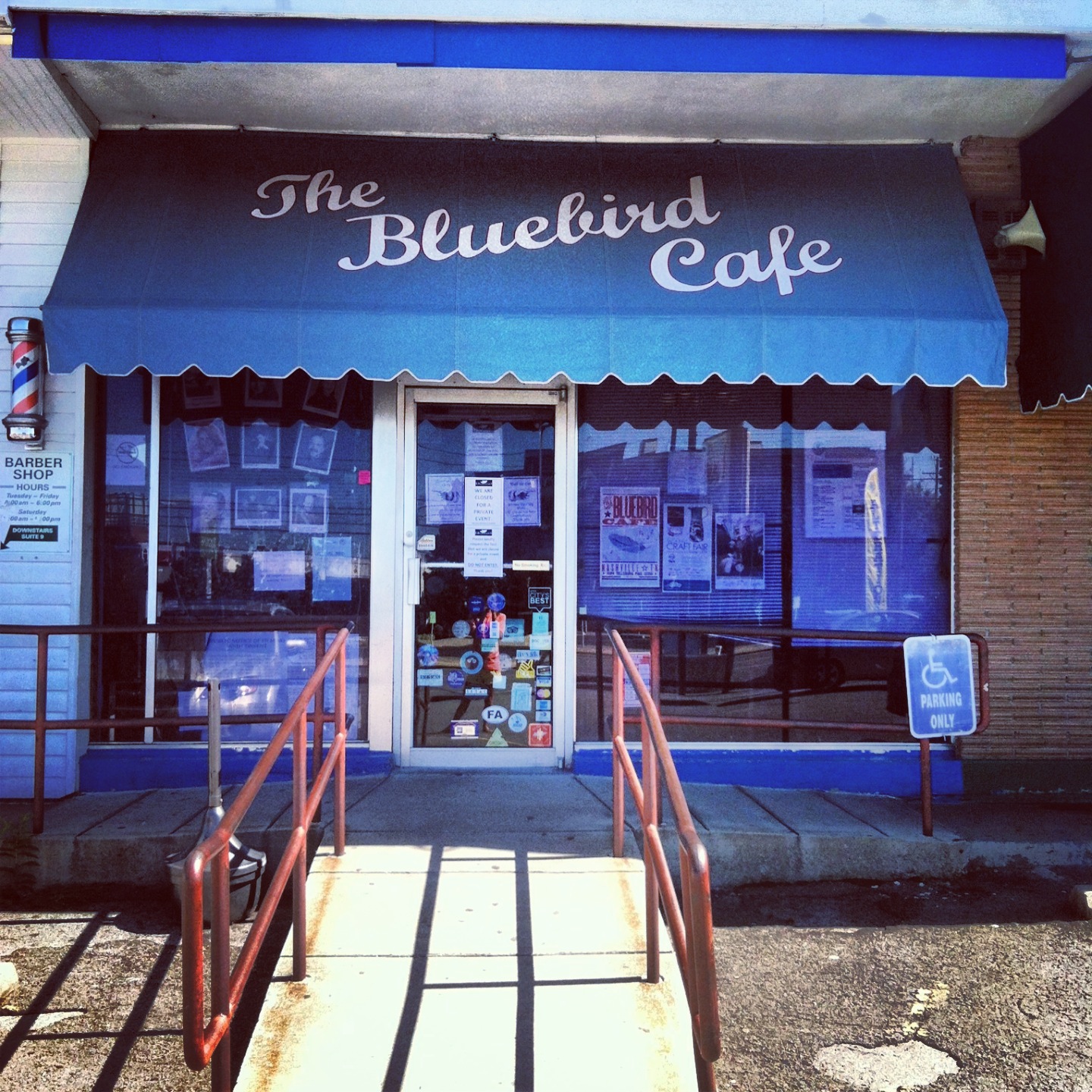 The Bluebird Cafe | Girl About Columbus