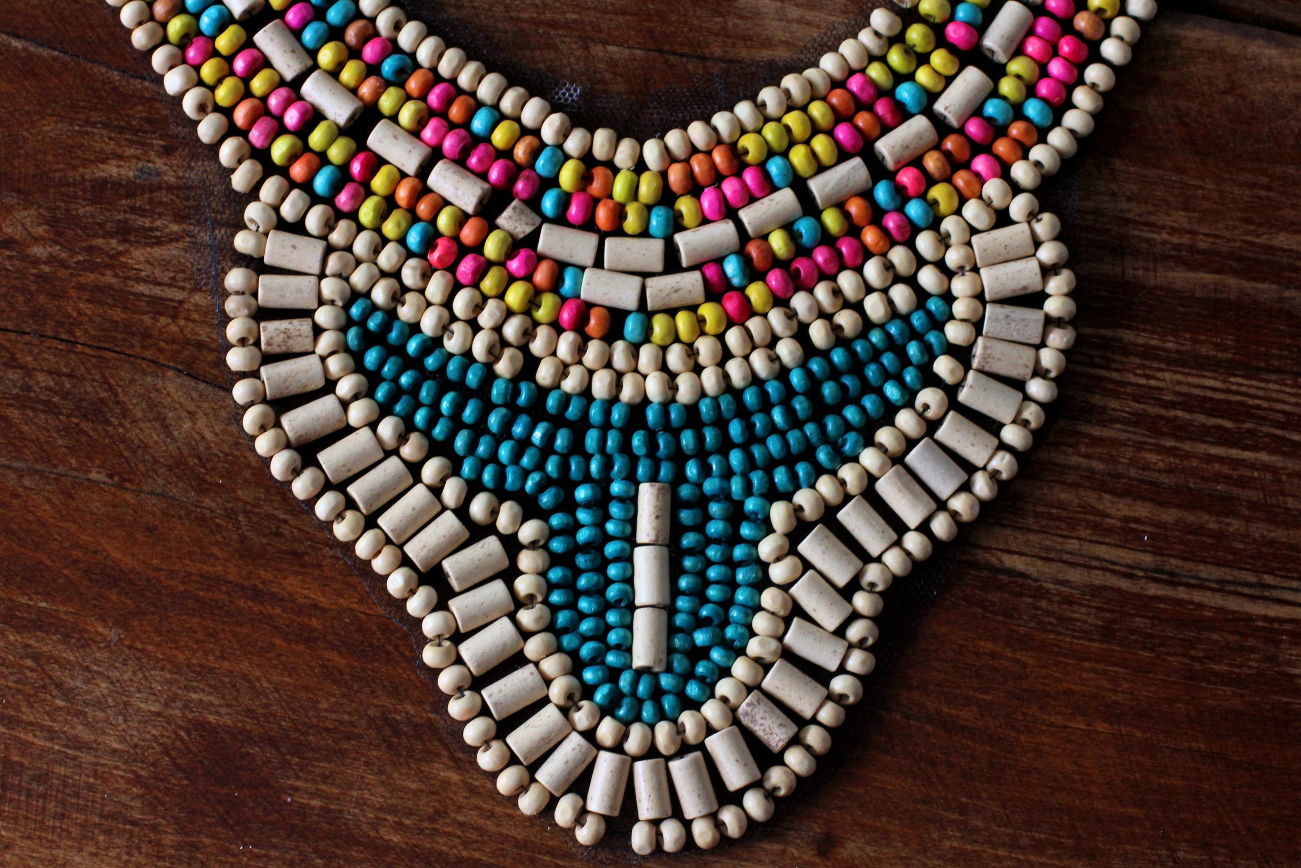 colorful-beaded-necklace