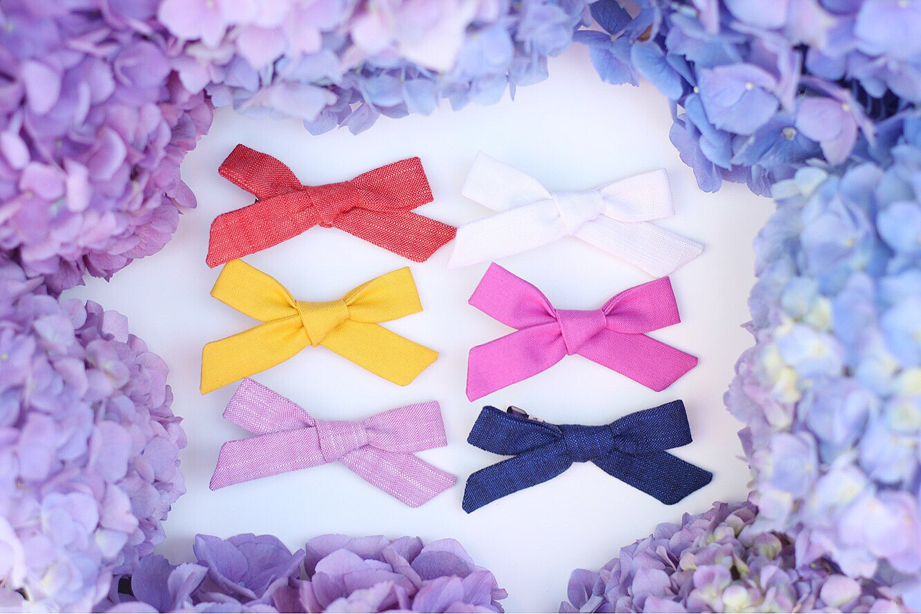 cute baby girl hair bows // girl about columbus