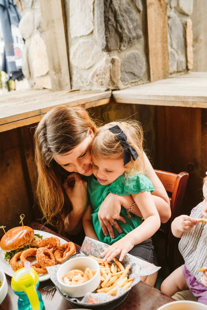 tips-for-dining-out-with-kids