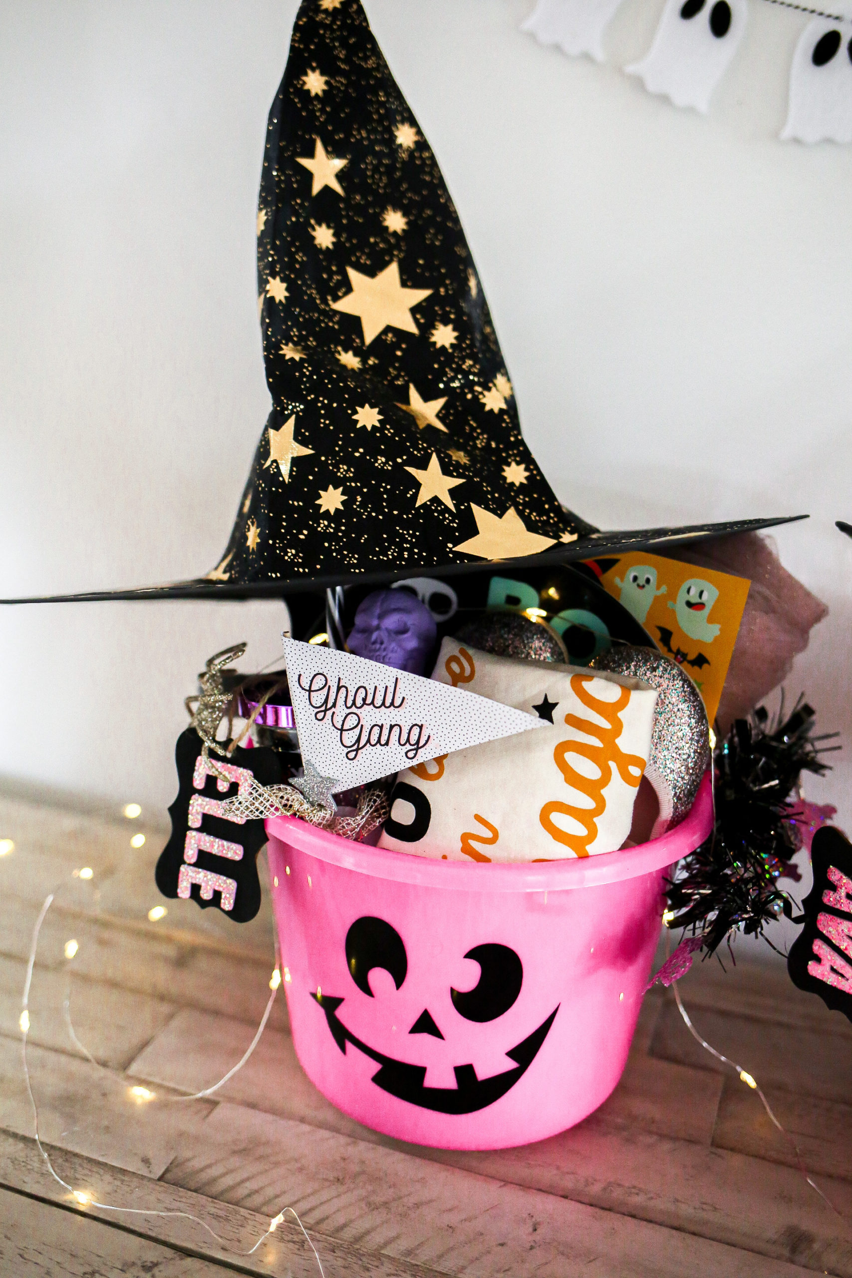 How To Make A Boo Basket For Halloween - Girl About Columbus