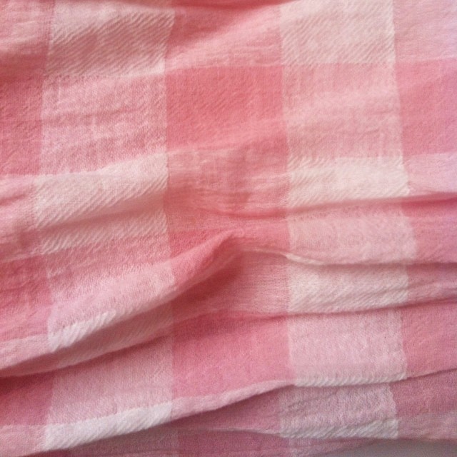 pink-white-gingham