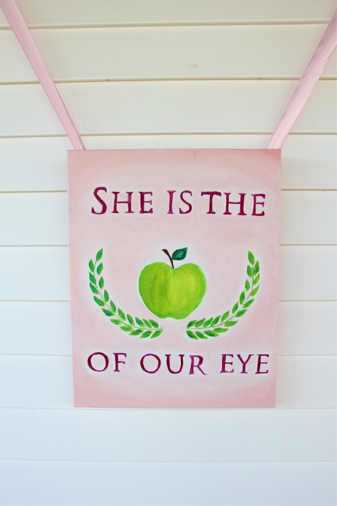apple-of-our-eye-baby-shower