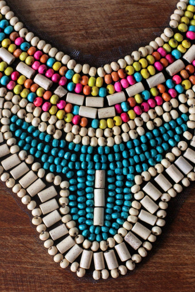 colorful-bib-necklace