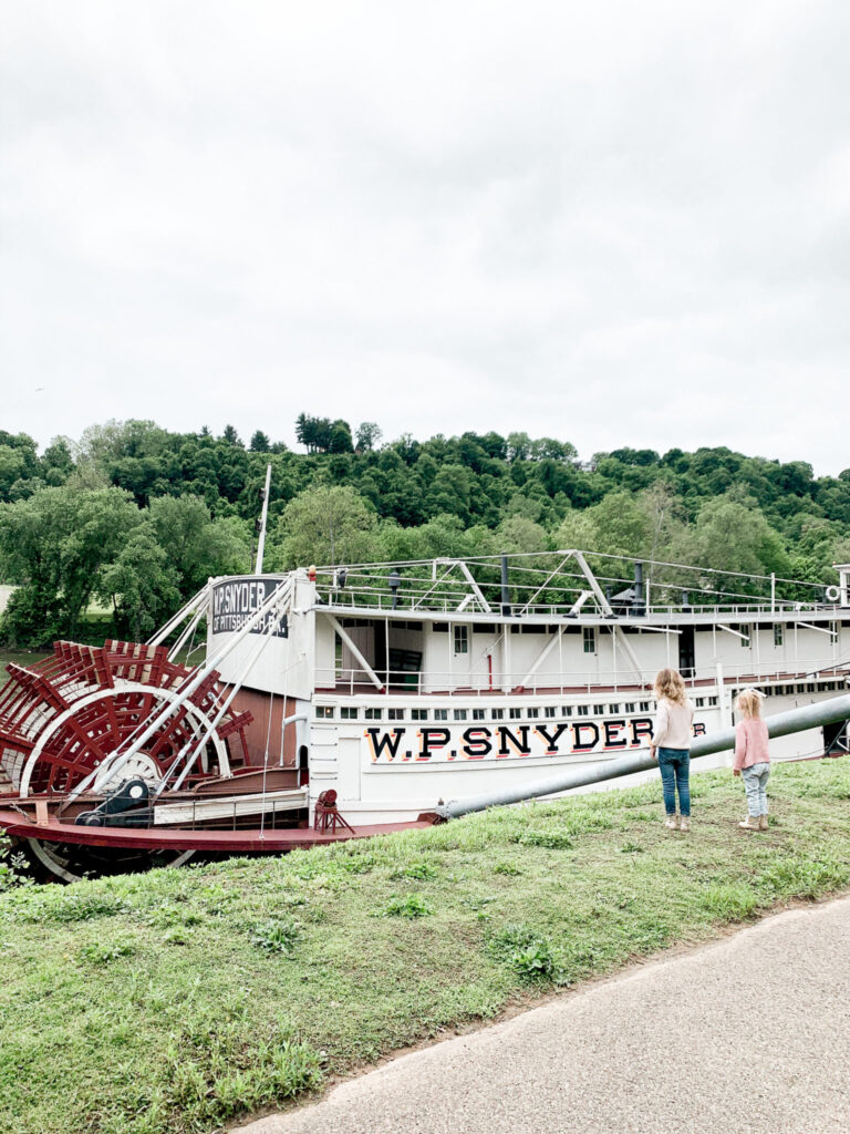marietta ohio wp snyder riverboat