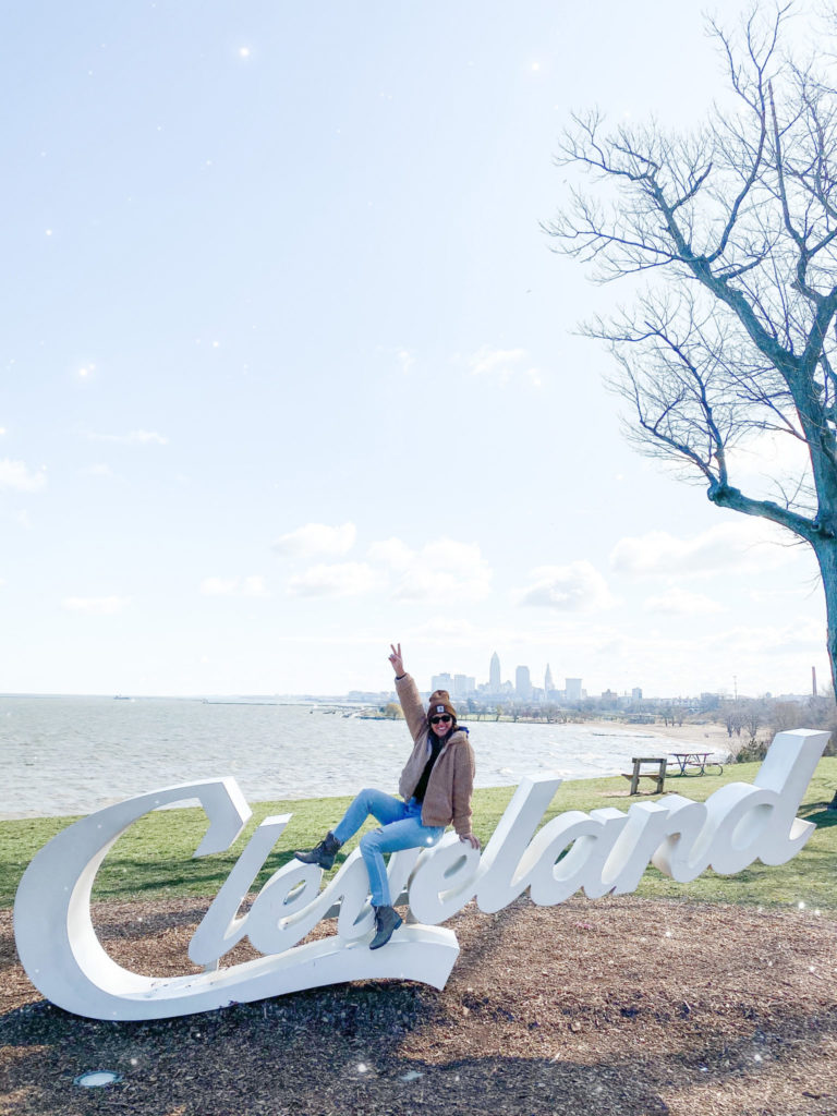 cleveland ohio script sign overlooking Lake Erie at Edgewater park