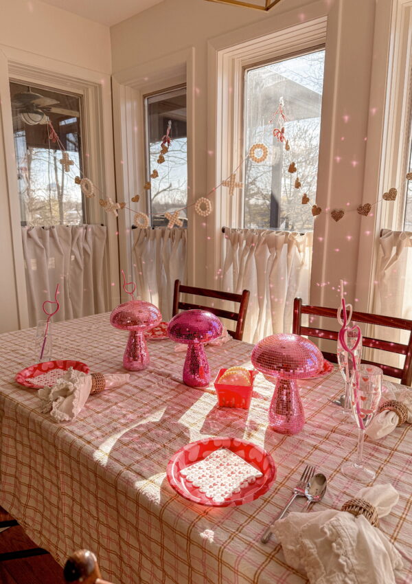 valentines day table