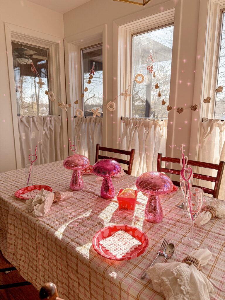 valentines day table