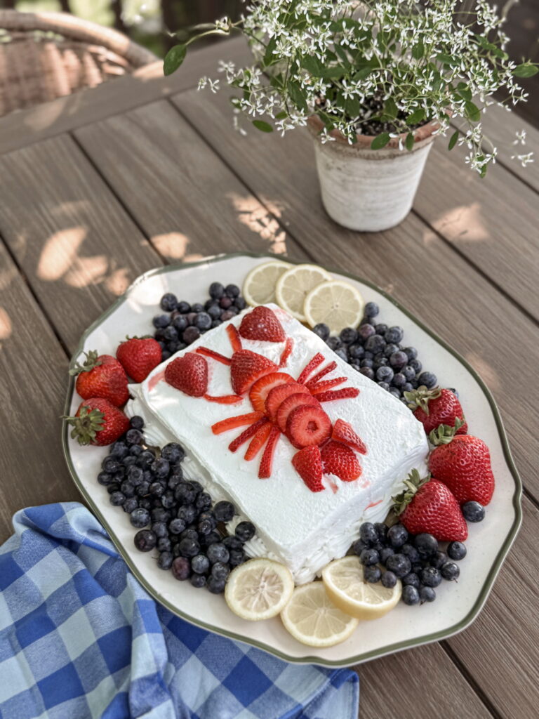 strawberry cake