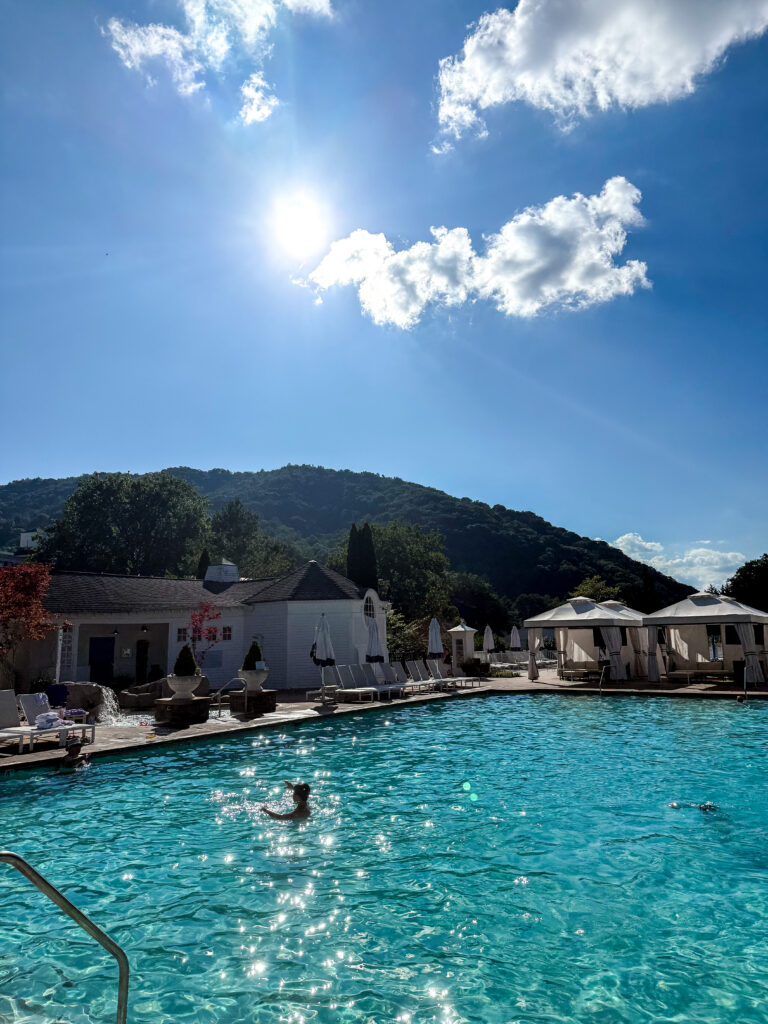 Omni Homestead family vacation outdoor pool