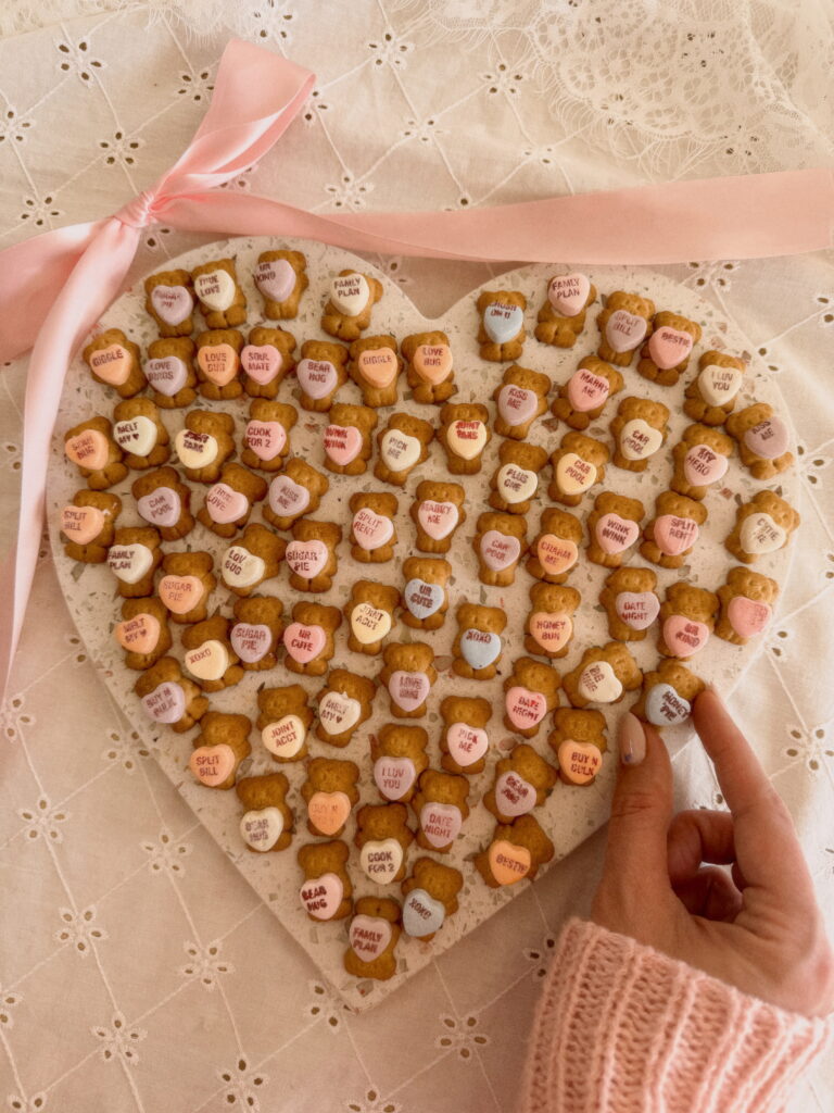 teddy grahams with conversation hearts